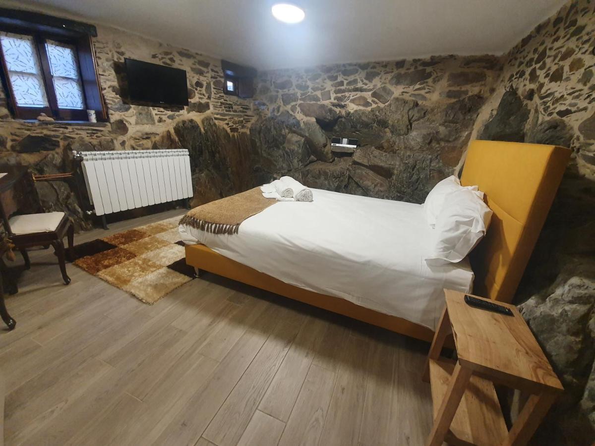Casa Do Talasnal Montanhas De Amor โลซา ภายนอก รูปภาพ